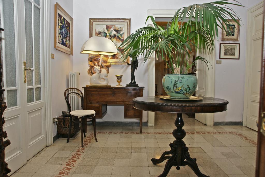 Cagliari House Bed & Breakfast Roma Dış mekan fotoğraf